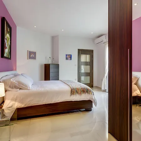 公寓 Luxury 2 Bedroom Penthouse In St Julians *