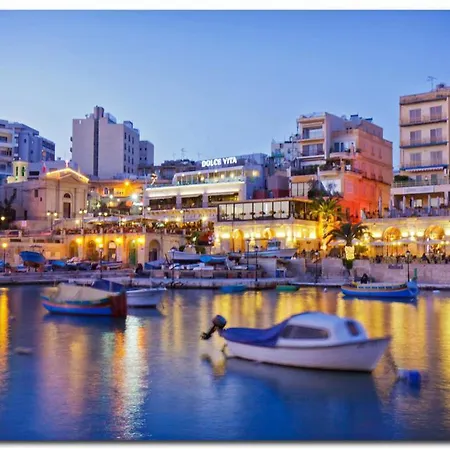 Luxury 2 Bedroom Penthouse In St Julians * Saint Julian's